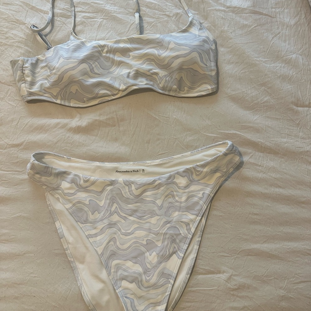 Abercrombie & Fitch White and Blue Bikini Swimwear